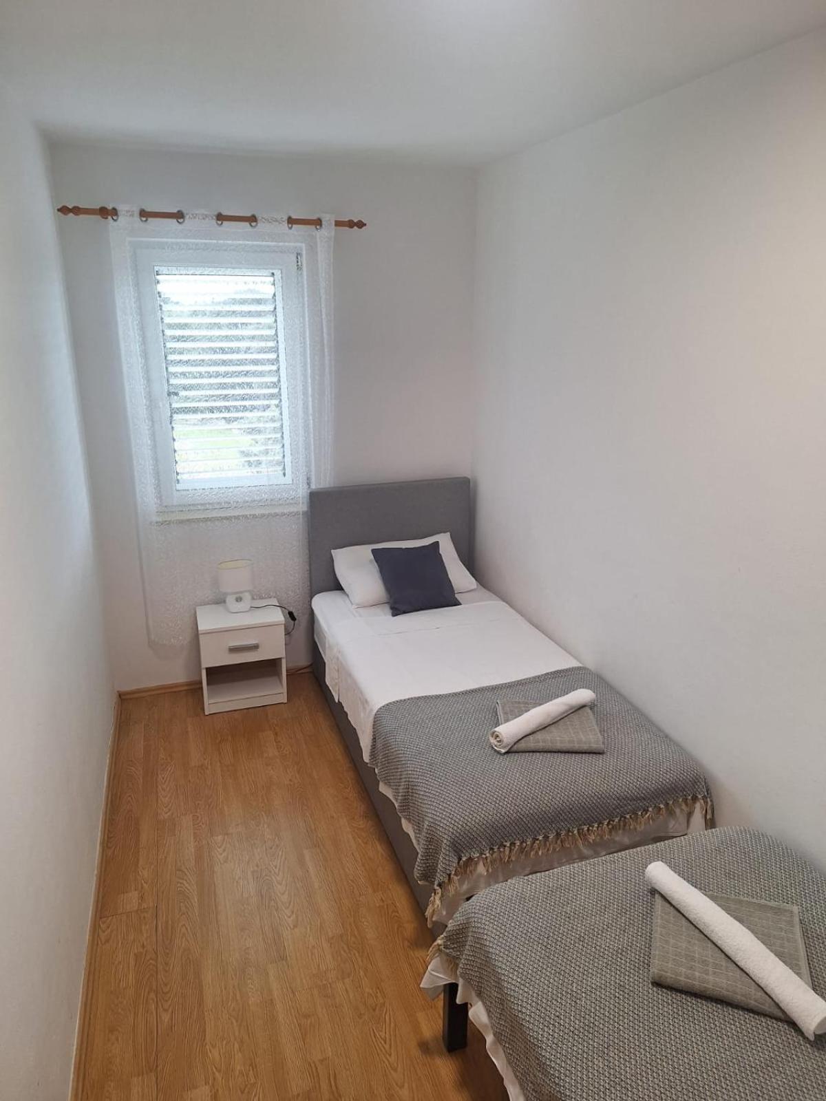 Apartment Tre Strade Baska Voda Ngoại thất bức ảnh
