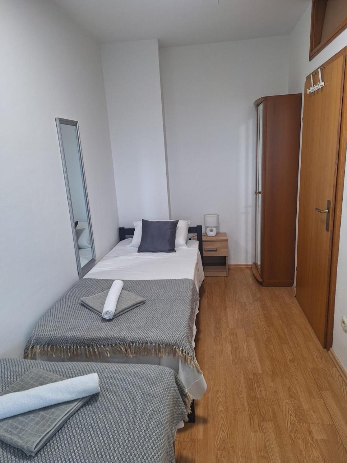 Apartment Tre Strade Baska Voda Ngoại thất bức ảnh