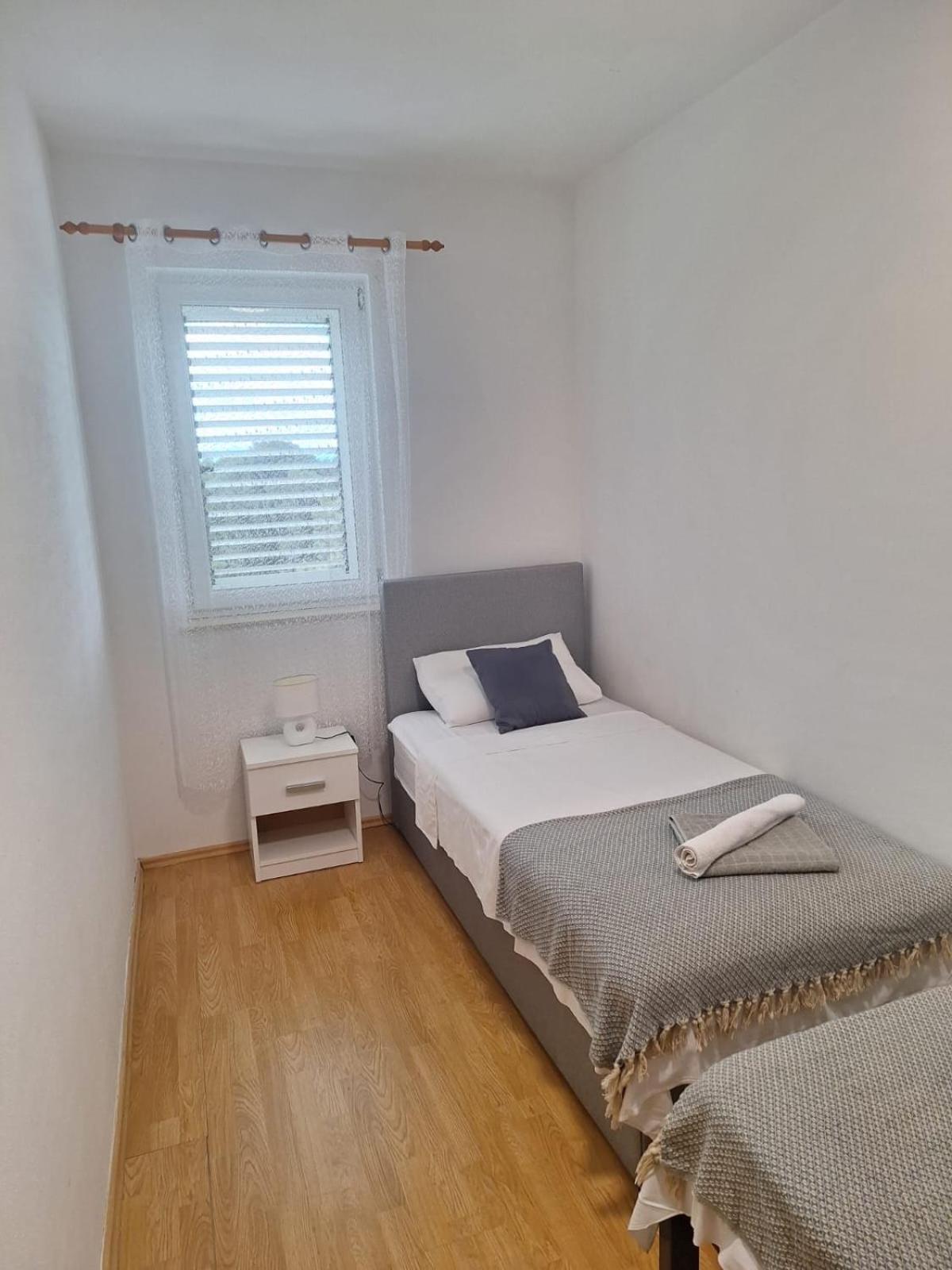 Apartment Tre Strade Baska Voda Ngoại thất bức ảnh